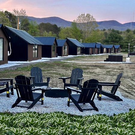 Emrose Luxury Cabins Brandon Exterior foto